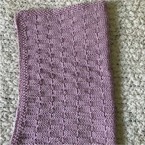 New Hand Knitted Pink Soft Cotton Baby Girl Blanket - Picture 5 of 8